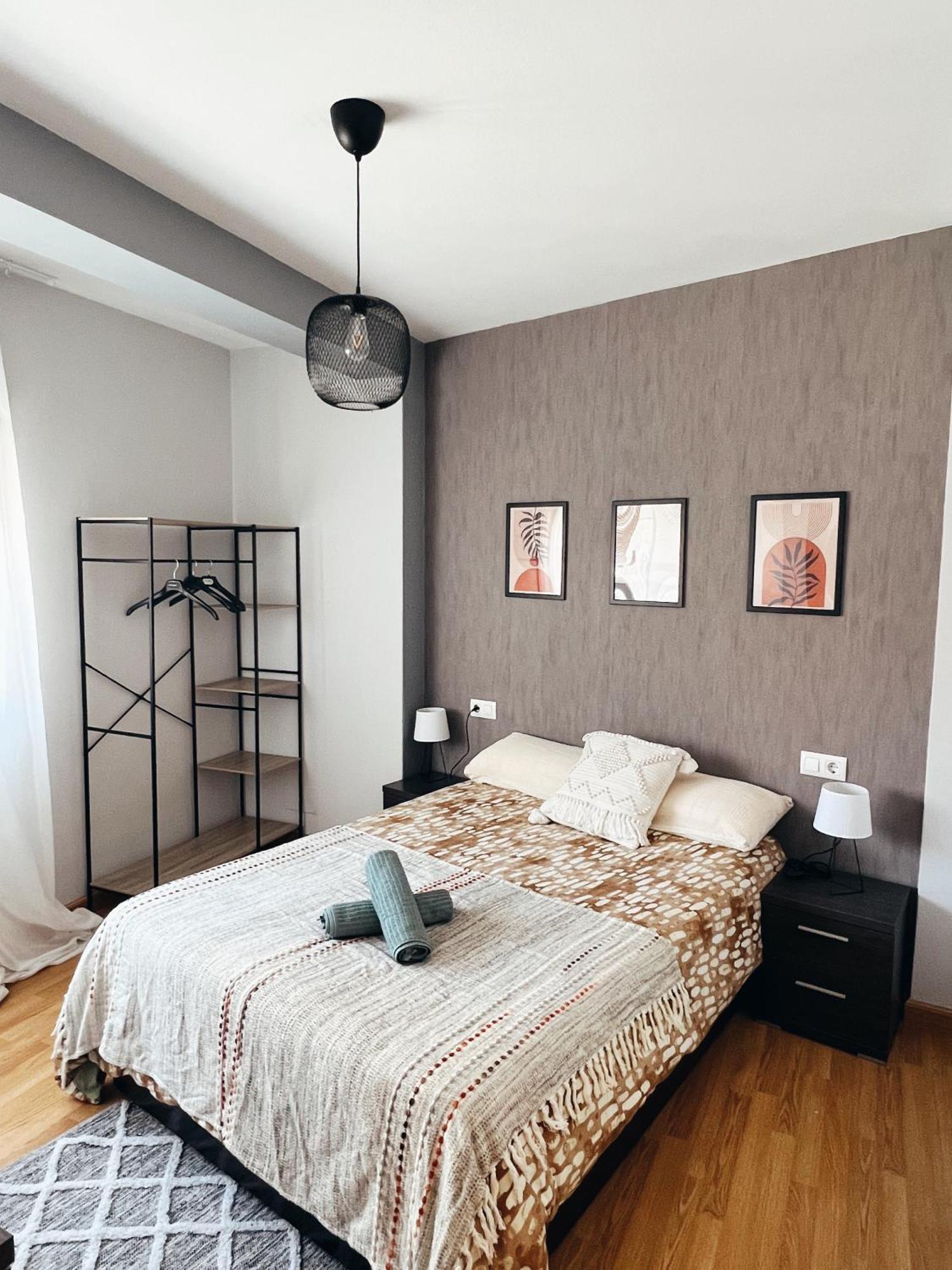 La Boheme Apartamentos - Acogedor Y Luminoso Apartamento En El Centro Эль-Грове Экстерьер фото